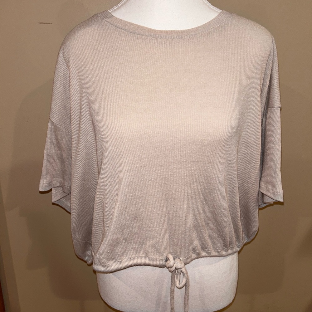 American Eagle Women’s Short Sleeve Cinch Shirt SIZE XL